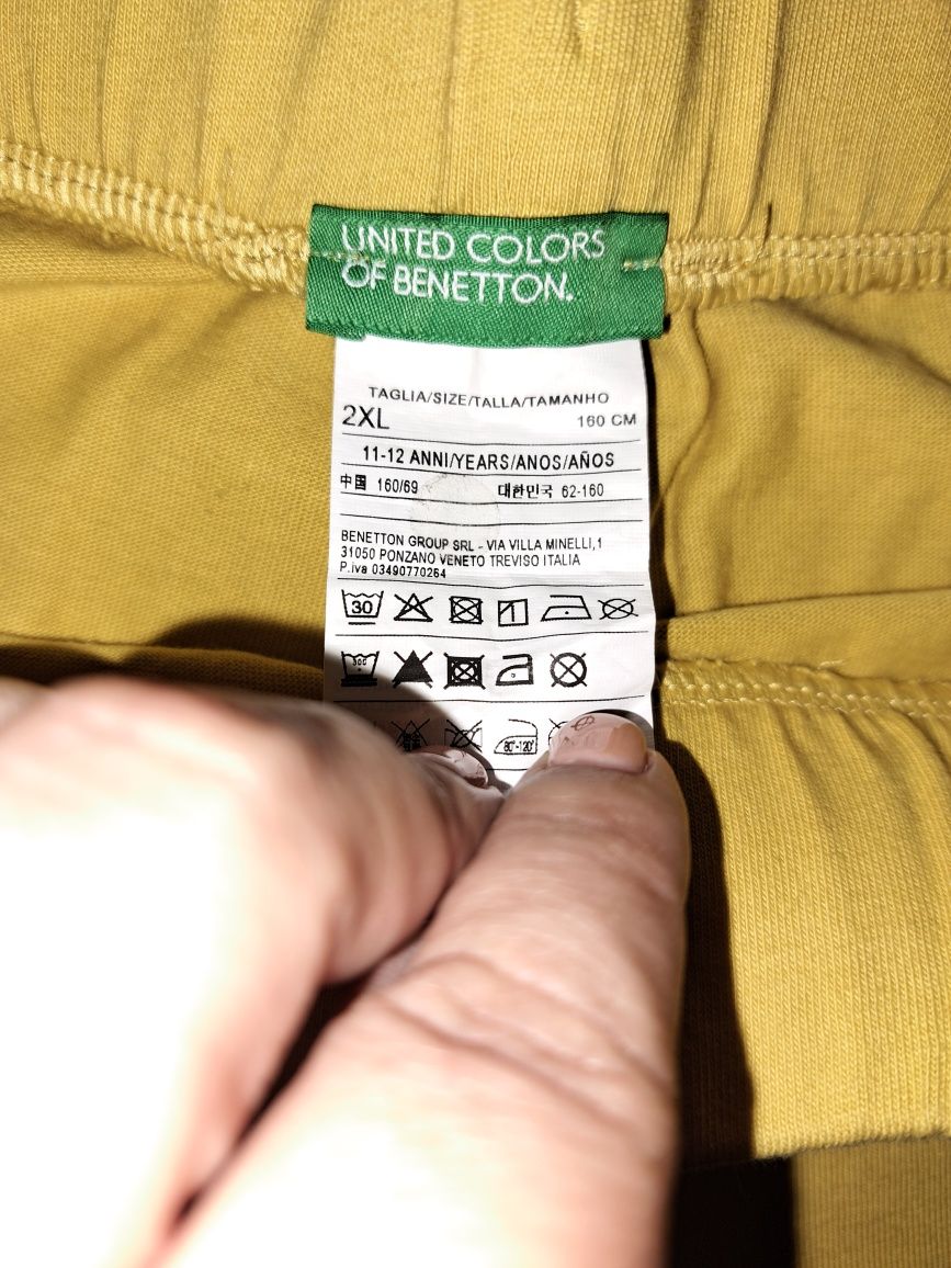 Benetton тишърти и бермуди