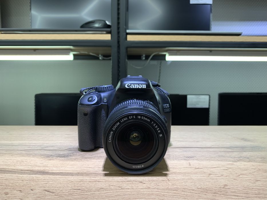 Фотоаппарат Canon 550D, EFS 18-55 mm, черный, 10897/А10