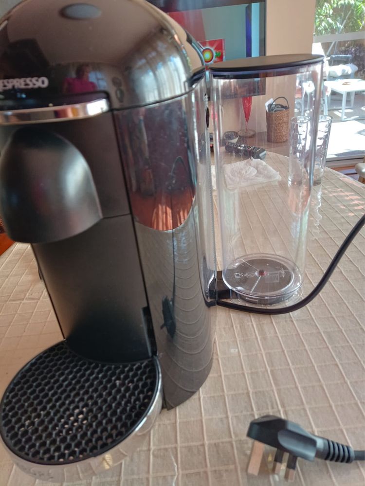 Кафемашина Nespresso Vertuo