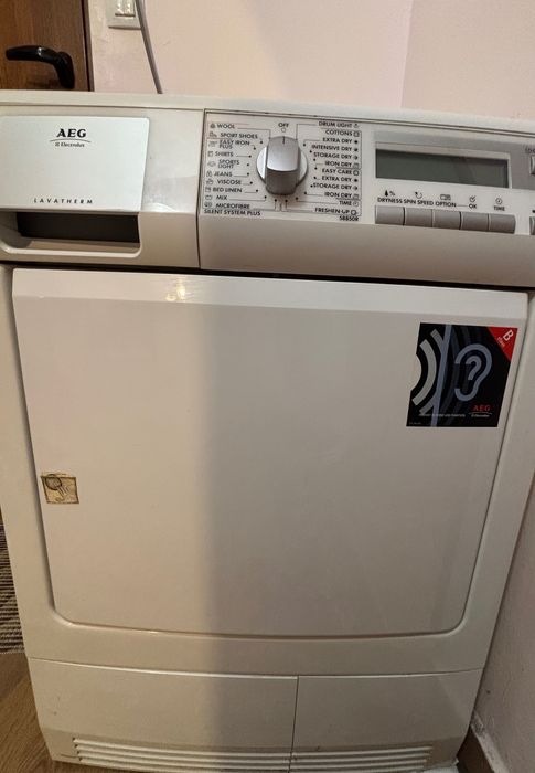 Работеща Сушилня AEG