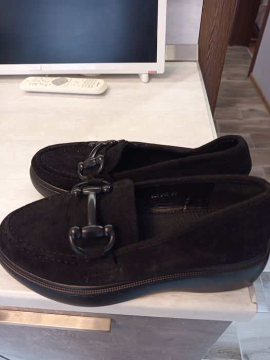 Нови мокасини,37 номер