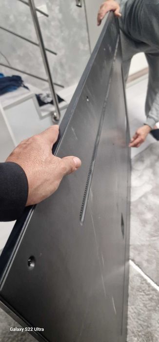 Tv LG ecran spart colț 189 cm nou-nout