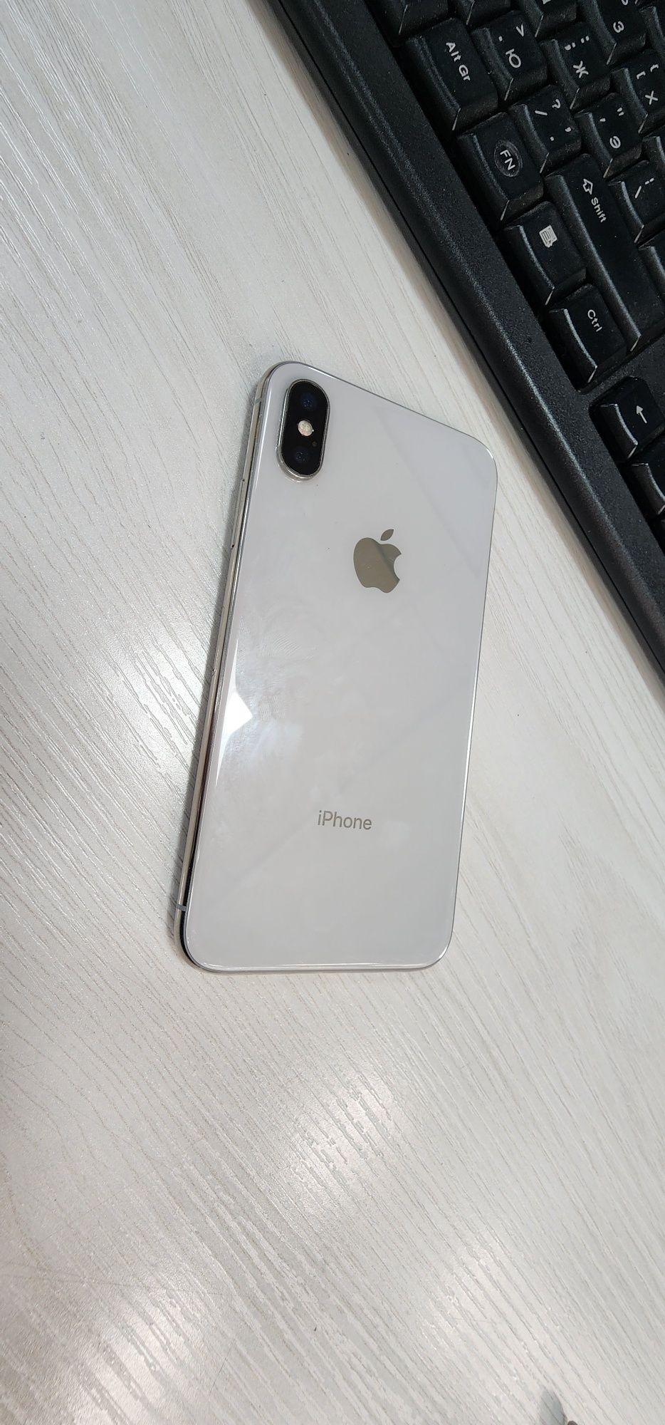 Iphone X LL/A 256GB White Karobka dk ideal Sastayana srochna