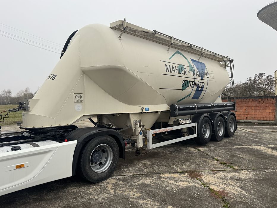 Cimentruck Feldbinder