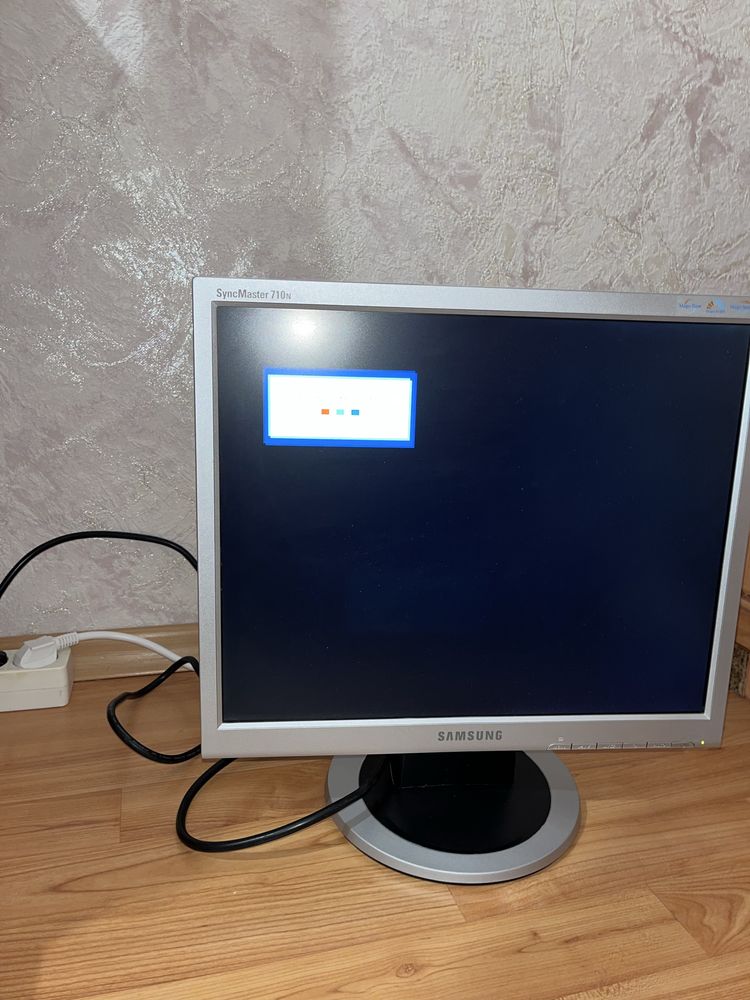 Монитор Samsung - 17 инча