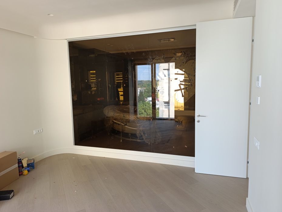 Cabine de dus si paravane din sticla