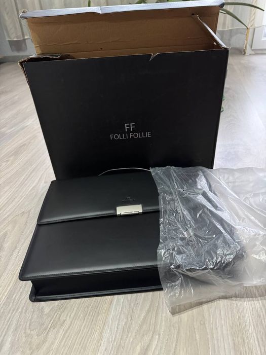 Еко кожена мъжка дипломатическа чанта Folli Follie