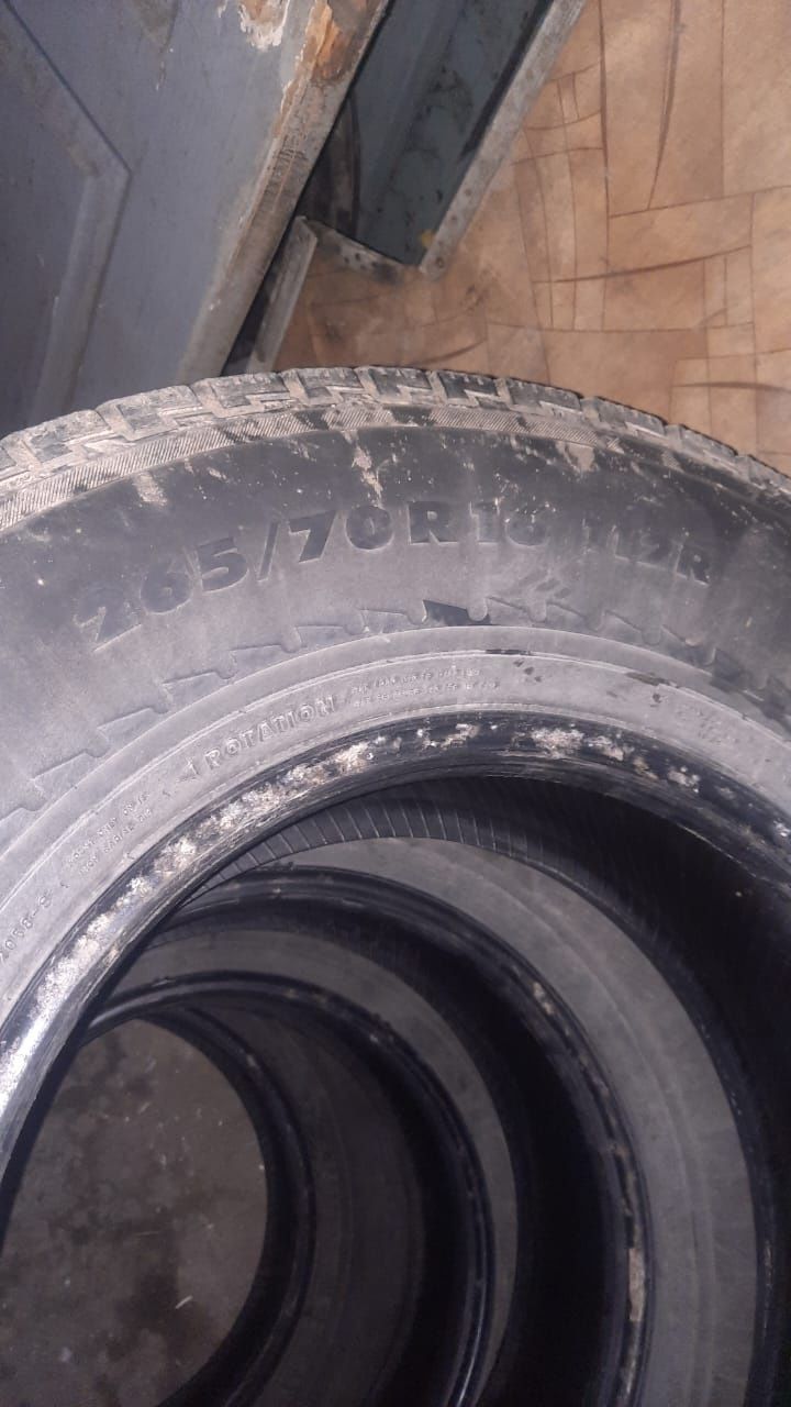 Зимние шины 265/70R 16