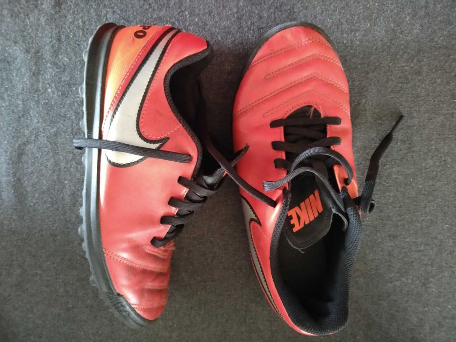 Футболни обувки Nike JR TiempoX Rio III TF