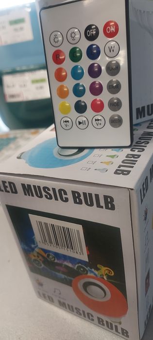 Bec Led Muzical cu telecomanda