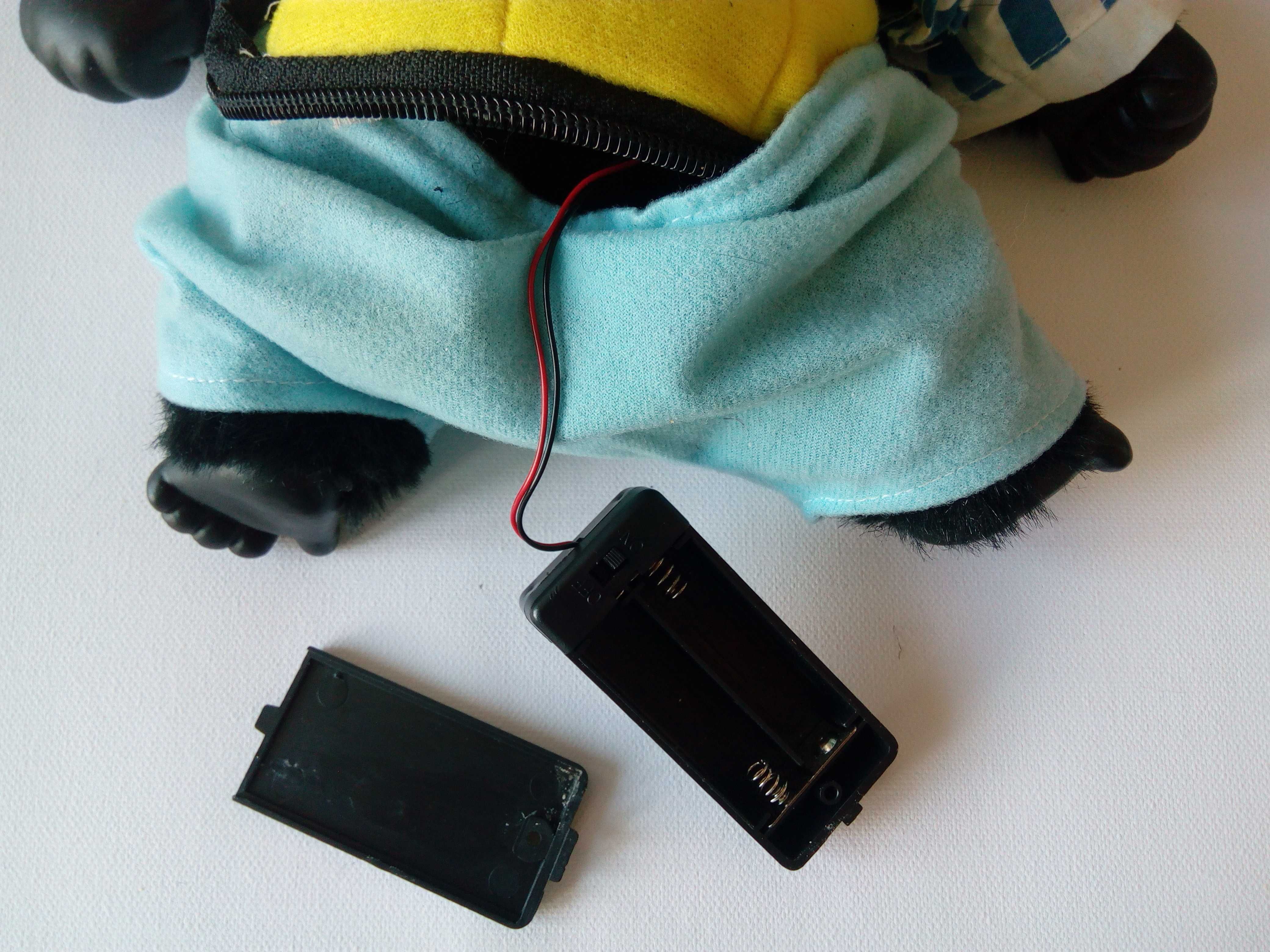 Стара играчка на батерии маймуна горила ретро видео