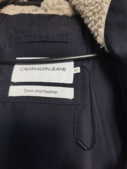 Calvin Klein Jeans оригинално зимно яке