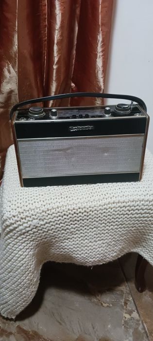 Vind radio Roberts  fabricat UK pentru colectie