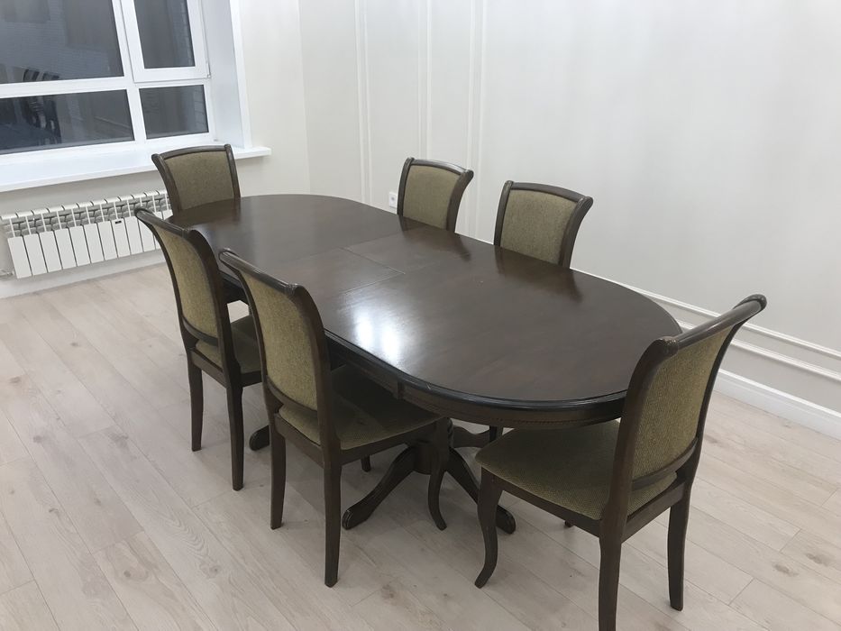 Продам стол со стульями