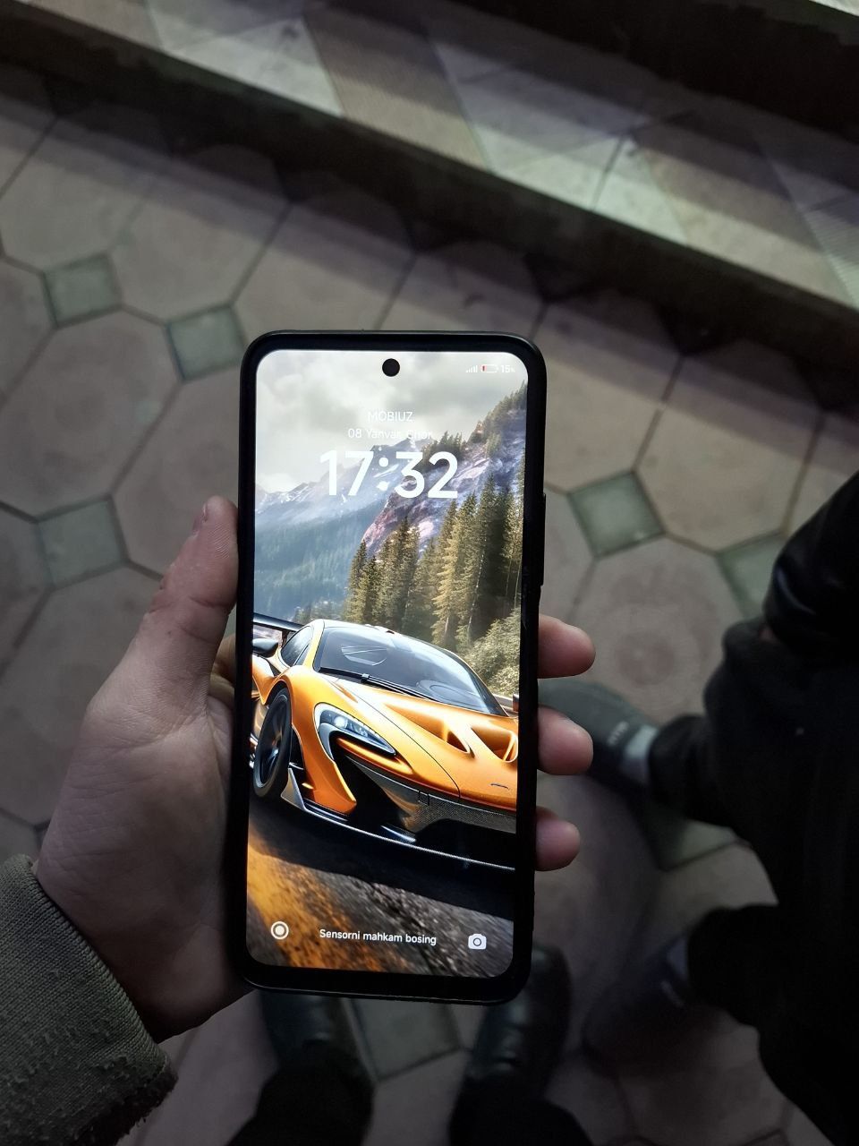 Redmi 12 8/256 xolati ideal