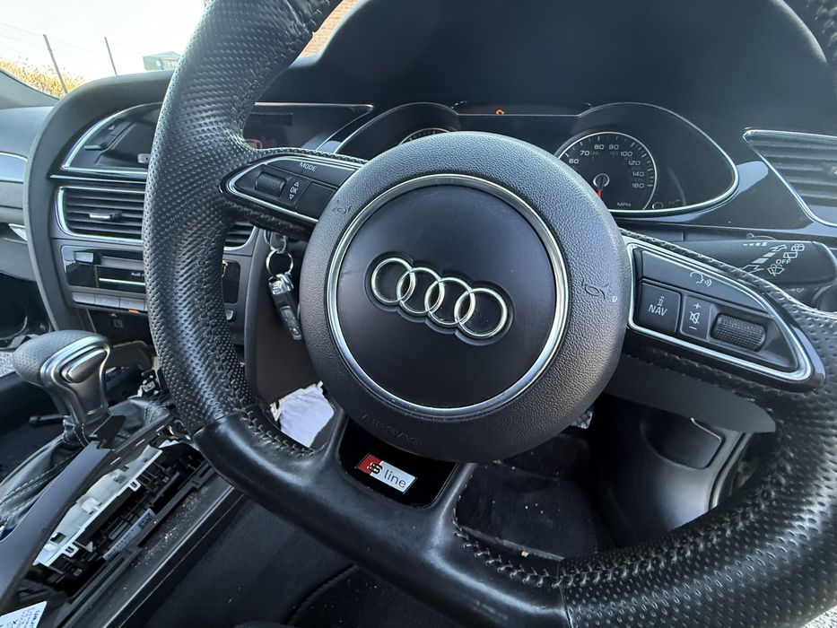 Volan tesit audi a4 b8.5 s line cu padele