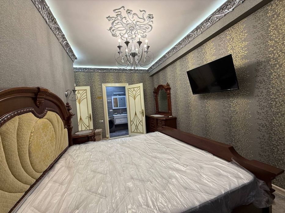 Квартира 4 комнаты в новостройке, 140м² Яккасарайский р-н, кафе Фрегат