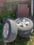 Vand 4 cauciucuri+jantes r17 1000 lei