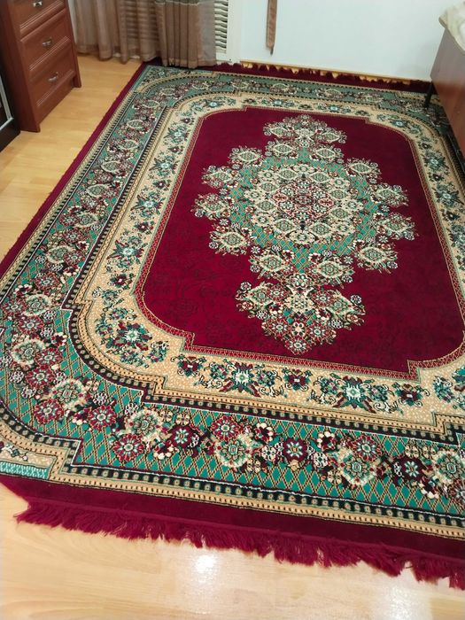 Выездная химчистка ковров и мягкой мебели