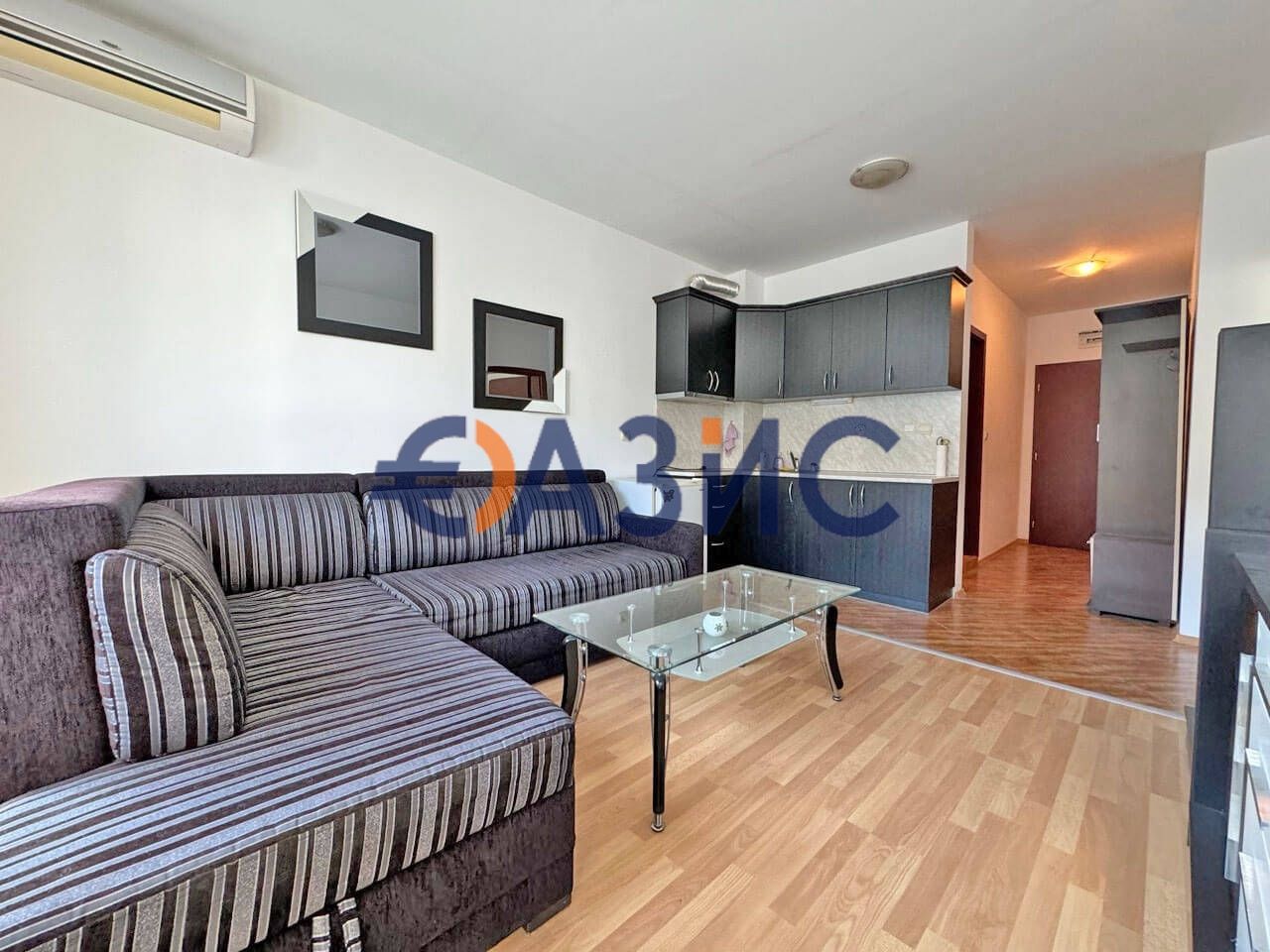 Продава се Двустаен апартамент в к.к. Слънчев бряг - 59 кв.м за 1111 €/кв.м - Снимка #2
