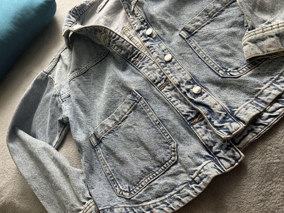 Дънково дамско яке на Zara