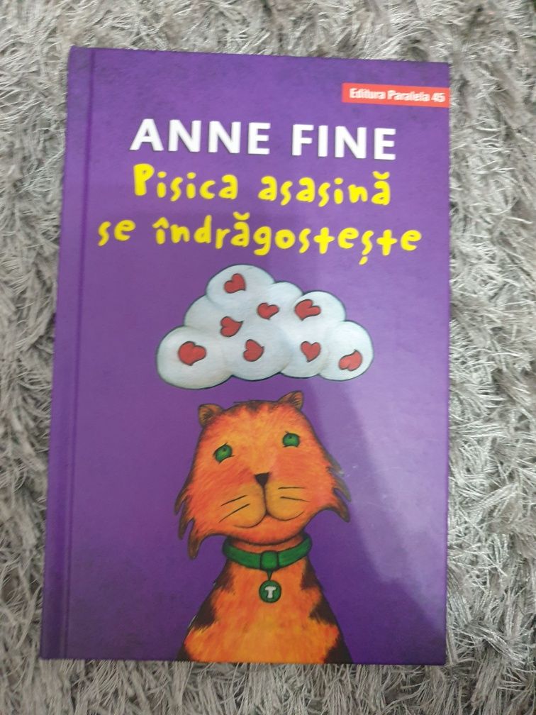 Carte Pisica asasină se îndrăgostește de Anne Fine