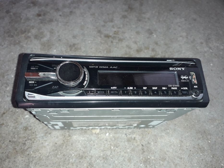 Cd player auto cu Mp3 si Usb Sony Cdx-Gt444U