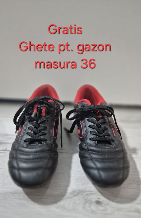 Ghete gazon băieți, măsura 35 și CADOU ghete măsura 36