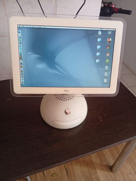 PC cu unitatea incorporata Apple funcționează perfect