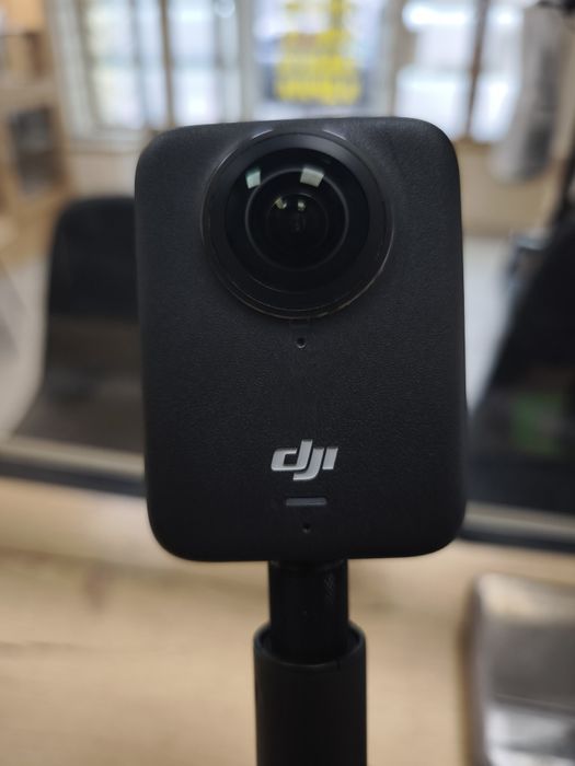 Екшън камера DJI Osmo 360 adventure combo
