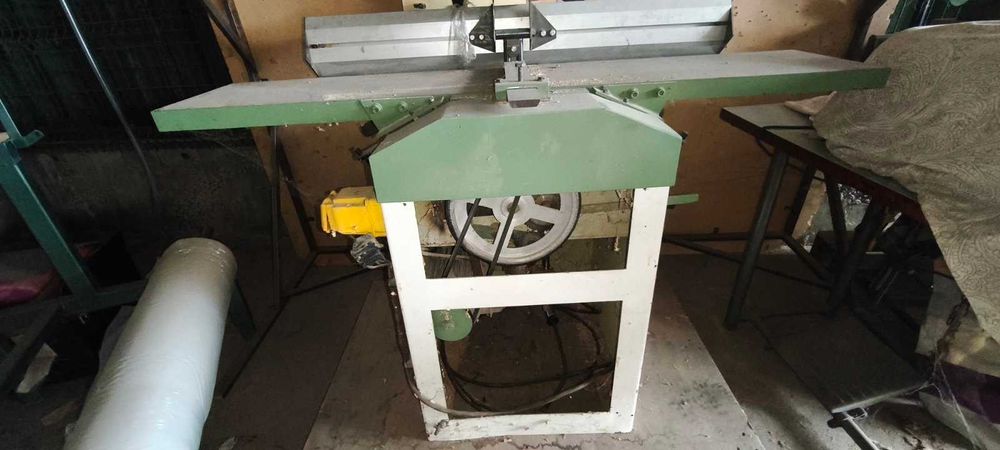 Триоперационна дърводелска машина Якоруда