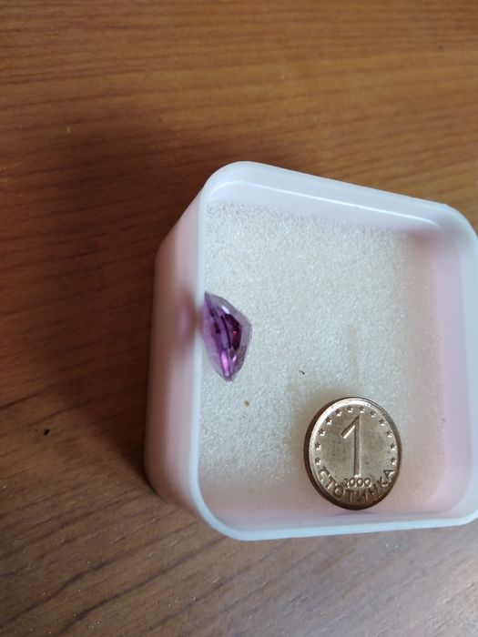 Александрит много рядък камък!