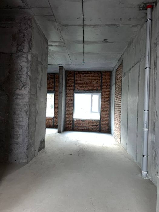 Продаётся помещение под офис /магазин и т.д