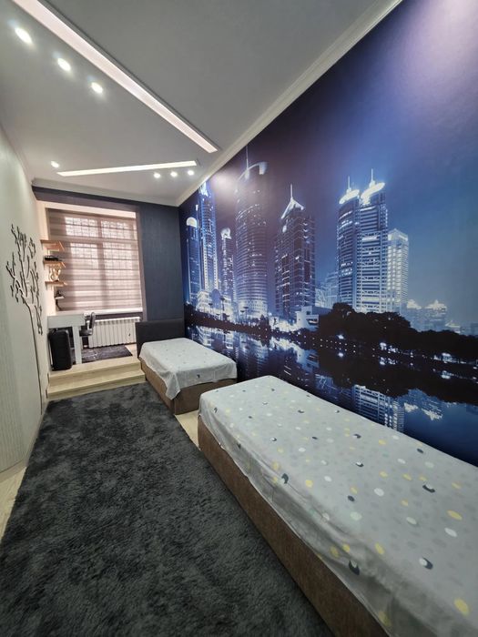 ( К42 ) СРОЧНО Продается 5-ком квартира на Шота Руставели