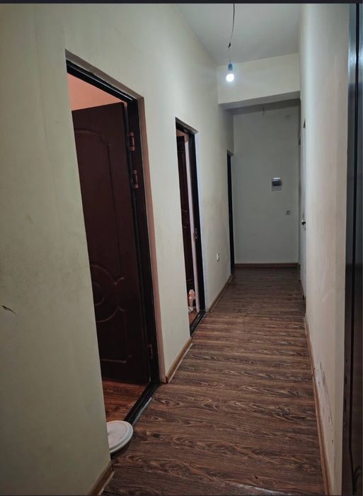 3 хонали шинам  ва гиштли квартира тезда сотилади.