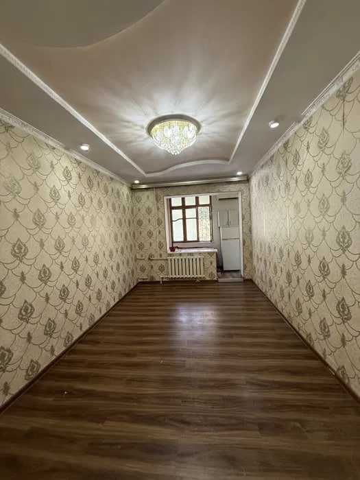 Продается 2-комнатная квартира, Юнусабад-8 квартал, 50 кв.м 2/2/4