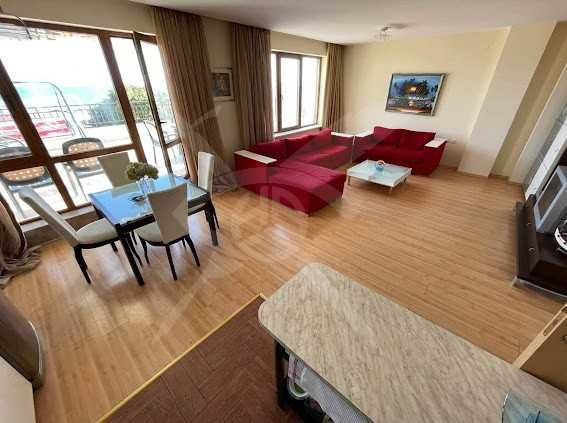 Продава се Тристаен апартамент в Свети Влас - 151 кв.м за 1123 €/кв.м - Снимка #1