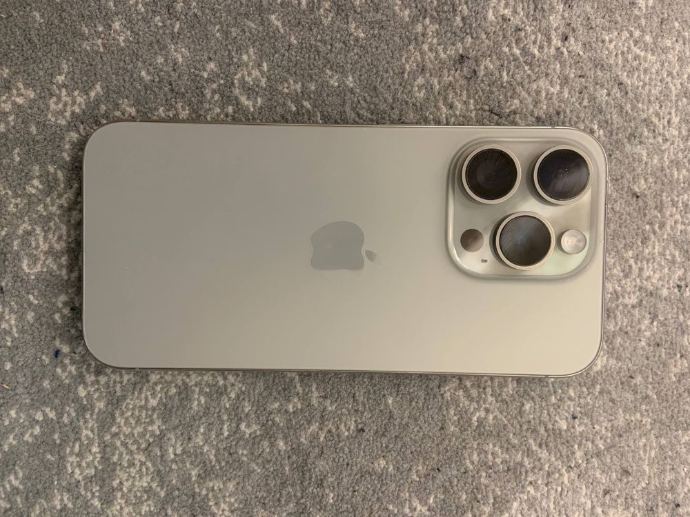 Iphone 15 pro sotiladi xolati zur
