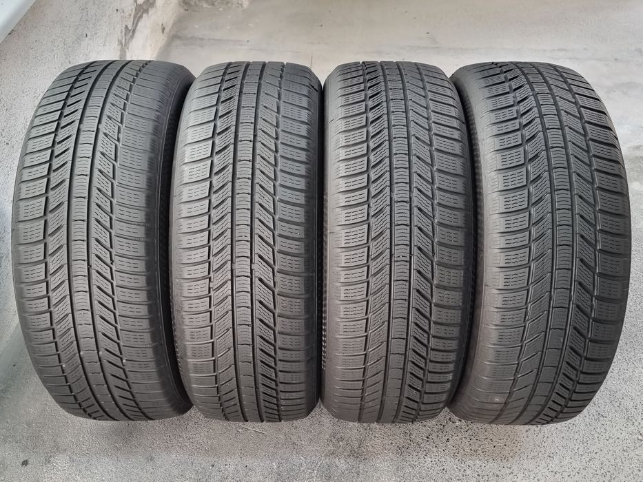 "Dot 22" 225/55/18 Continental 4Броя: 330лв 6мм