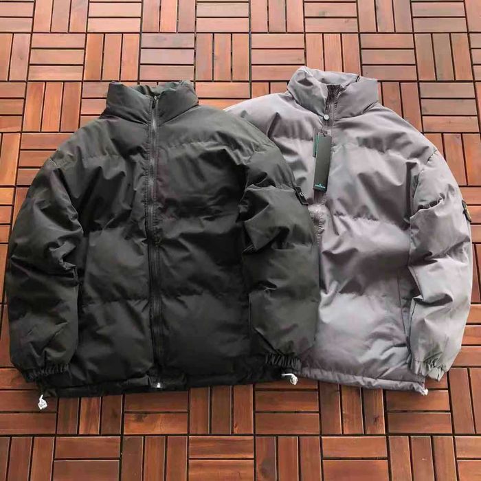 Geaca Stone Island cu puf Premium