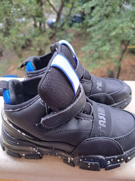 Маратонки за момче,номер 28