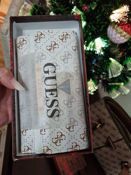 Portofele dama la cutie noi