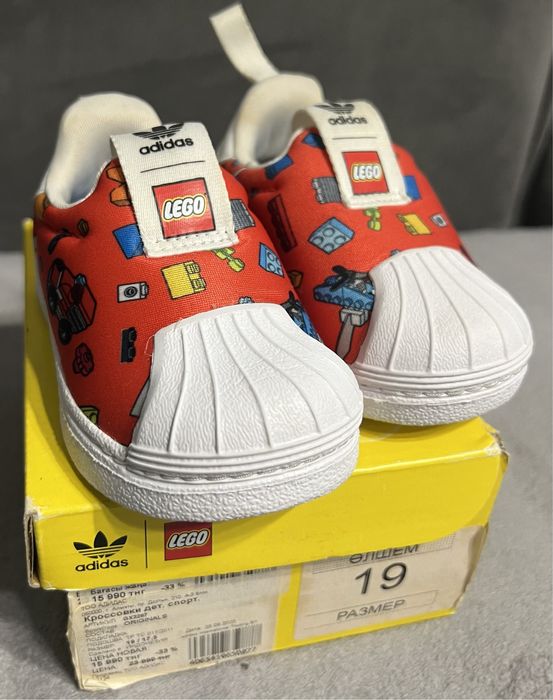 Детские кроссовки adidas оригинал, новые, обувь