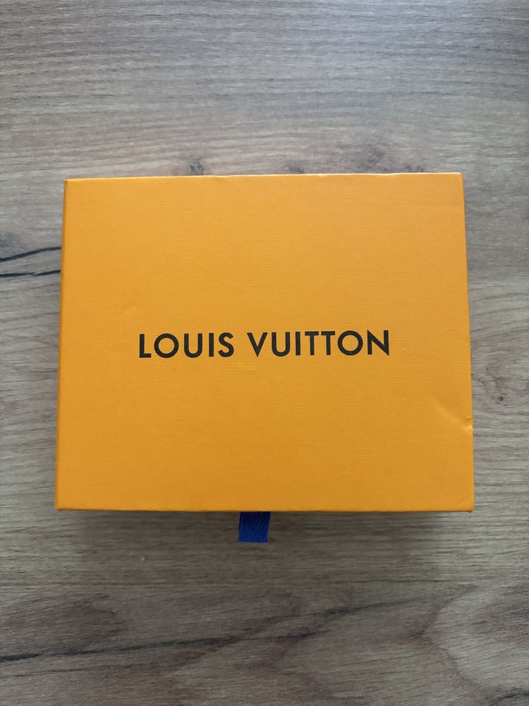 Louis Vuitton портомоне