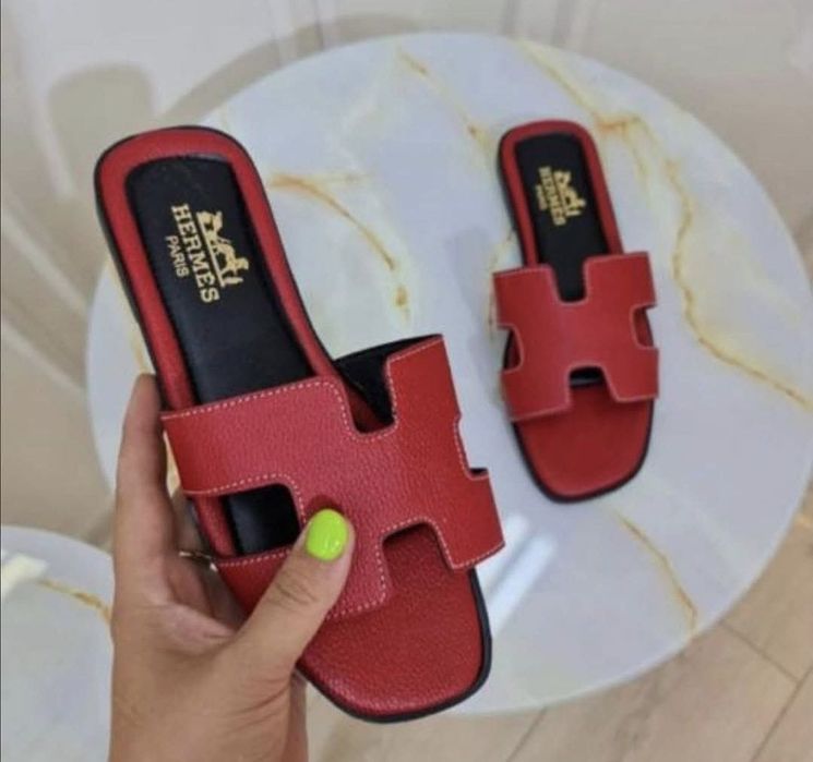 Papuci dama superbi