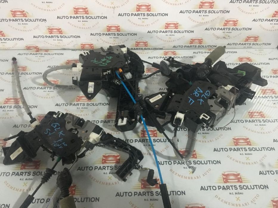 Broasca usa Mercedes Benz GLK