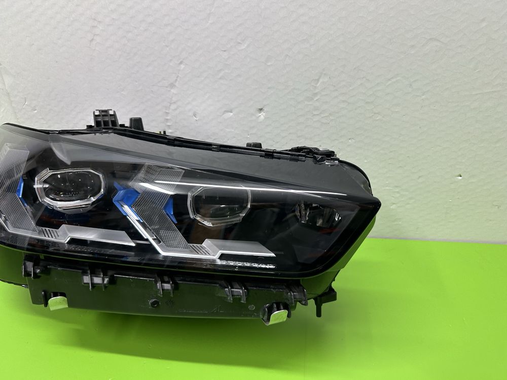 Far faruri bmw X5 G05 X6 G06 LCI led adaptiv / laser 2023-2024