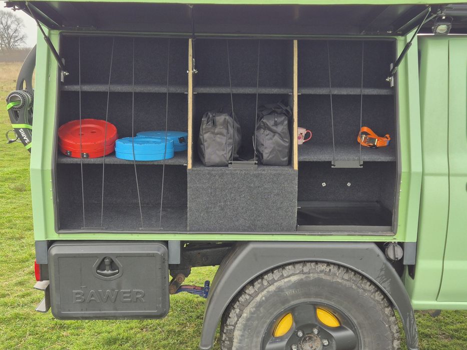 NISSAN Navara 2005 Overlanding