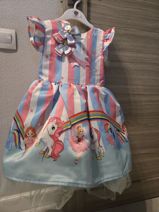 Платье  на девочку