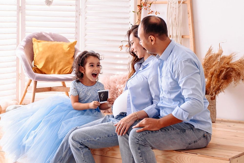 Фотограф в Ташкенте. Семейная фотосессия в студии.